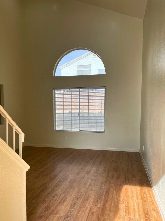 1905 Villa Vista Way in Las Vegas, NV - Building Photo - Building Photo