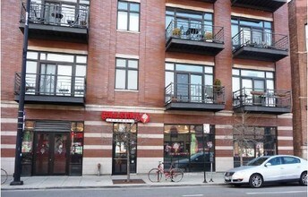 3500 N Halsted St in Chicago, IL - Building Photo - Building Photo