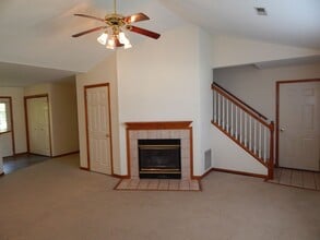 1405 Godas Cir in Columbia, MO - Building Photo - Building Photo