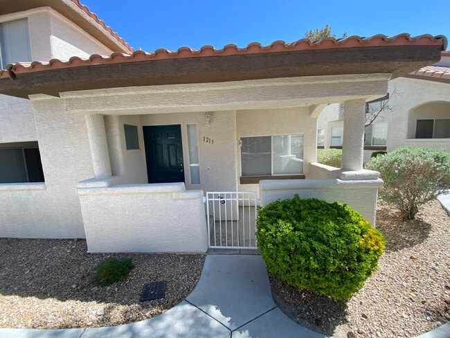 1213 Allure Dr in Las Vegas, NV - Foto de edificio - Building Photo