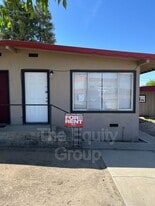 415 W Westfield Ave in Porterville, CA - Building Photo