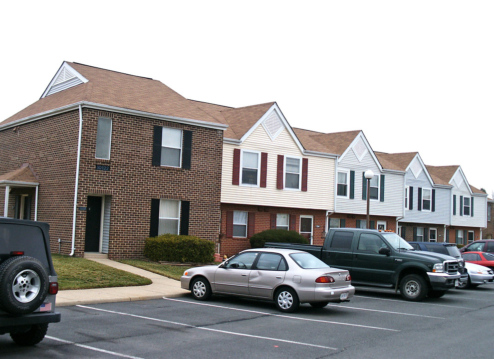 Sunnygate Village in Manassas, VA - Foto de edificio