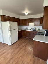 5470 Bell Rd in Minooka, IL - Building Photo - Building Photo