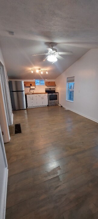 625 Columbus Ave in Grand Haven, MI - Building Photo