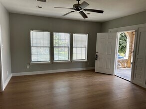 2910 Wichita St in Houston, TX - Building Photo - Building Photo