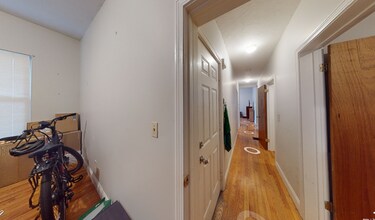340 Putnam Ave, Unit 2 in Cambridge, MA - Foto de edificio - Building Photo