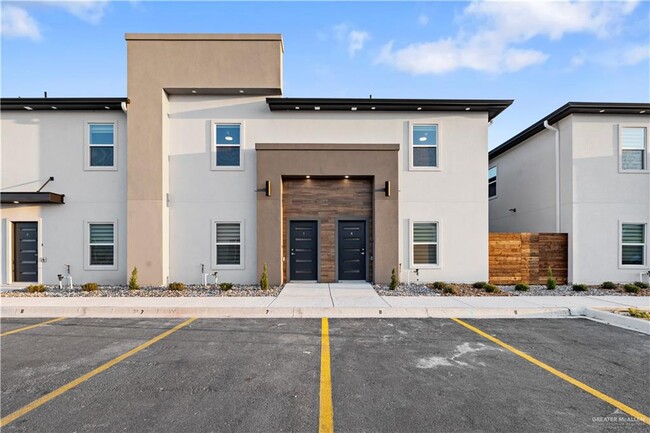 property at 3512 Vanessa Ln
