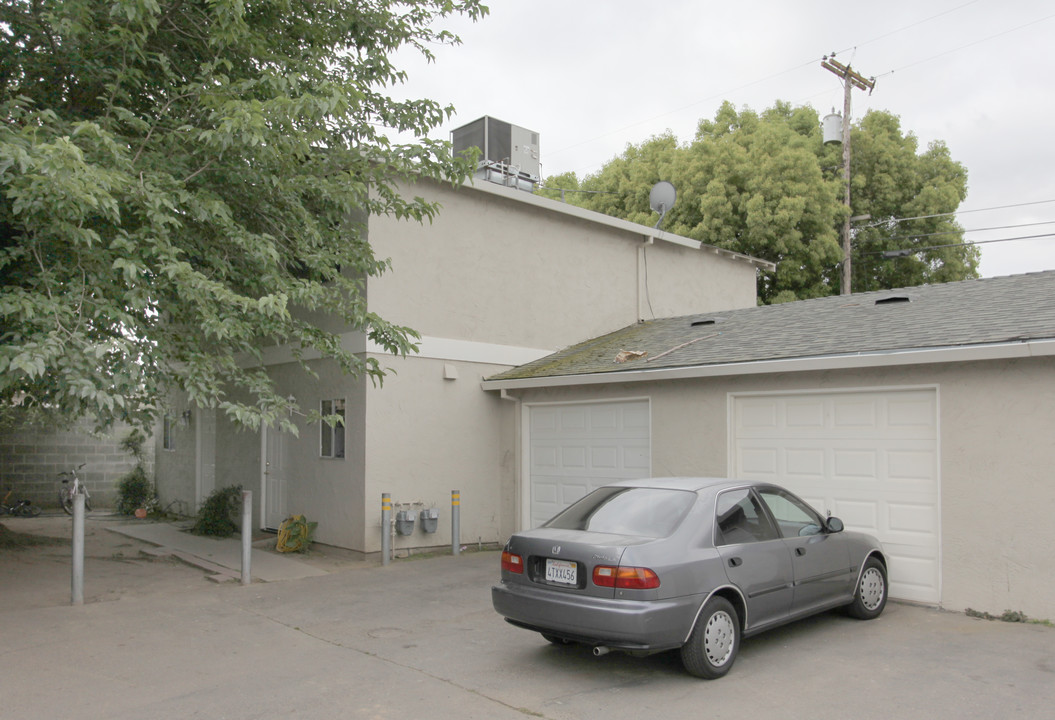 3561 Merced Ave in Denair, CA - Foto de edificio