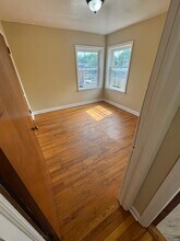 2921 N 76th St, Unit 4 in Milwaukee, WI - Building Photo - Building Photo