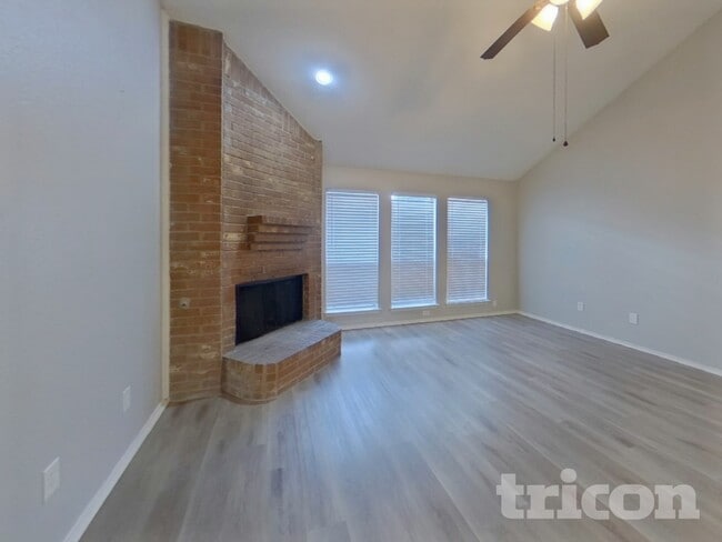 907 Ponds Ct in Cedar Hill, TX - Building Photo - Building Photo