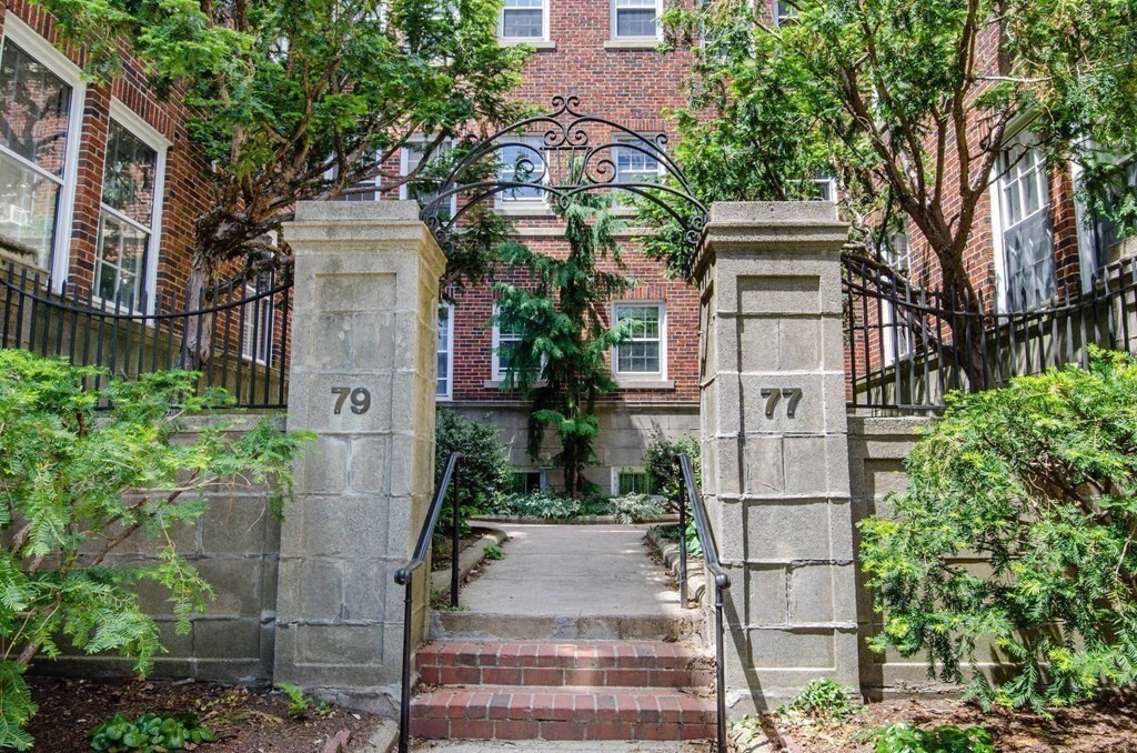 79 Martin St, Unit 34 in Cambridge, MA - Foto de edificio