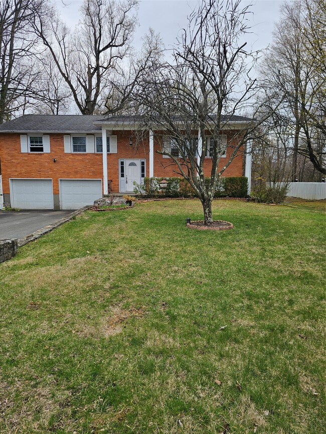 property at 15 Louise Dr