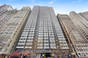 1440 N Lake Shore Dr, Unit 4BD in Chicago, IL - Building Photo