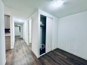220 Cannon St E in Hamilton, ON - Building Photo - Building Photo