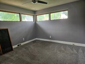 720 Madison Ave in St. Charles, IL - Building Photo - Building Photo