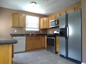 812 Ridgewood Dr in Metairie, LA - Building Photo - Building Photo
