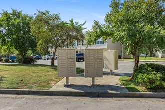 Seth Place in Valdosta, GA - Foto de edificio - Building Photo