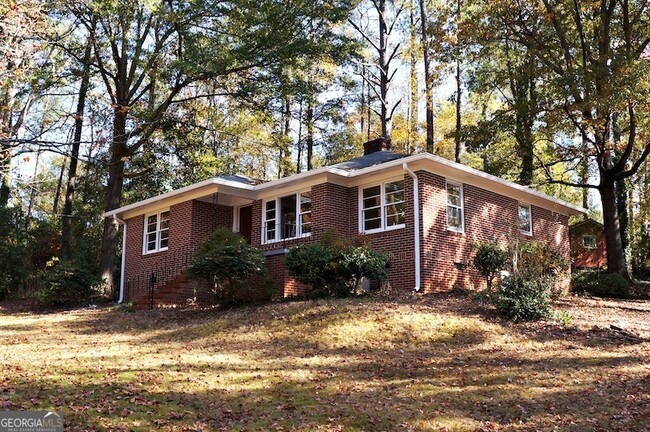 134 Wildwood Ct in Athens, GA - Building Photo - Building Photo