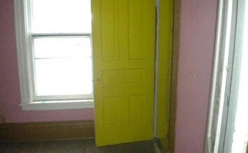 2647 Fremont Ave N in Minneapolis, MN - Building Photo - Building Photo