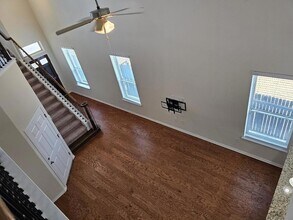3240 E Whitestone Blvd in Cedar Park, TX - Building Photo - Building Photo