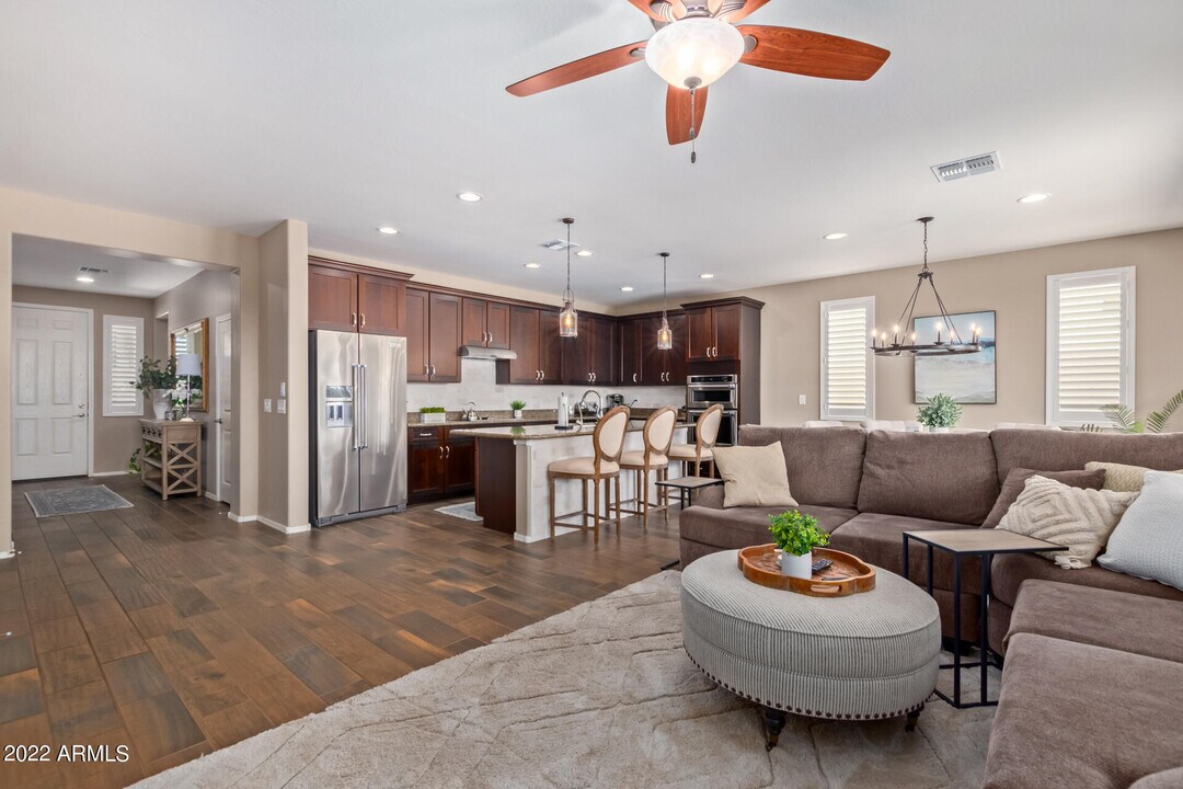 22503 E Calle de Flores in Queen Creek, AZ - Building Photo