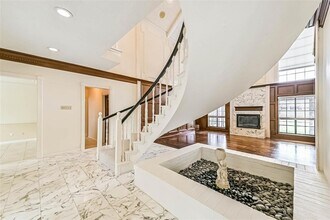 1410 Osborne Dr in Friendswood, TX - Building Photo - Building Photo