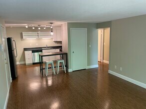 22 7th Ave in Lowell, MA - Building Photo - Building Photo