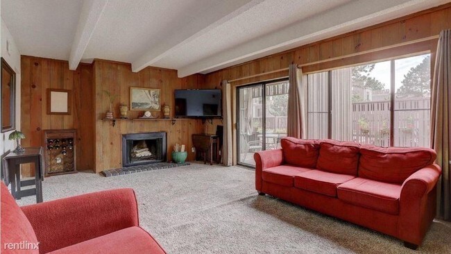 2525 S Dayton Way in Denver, CO - Building Photo - Building Photo