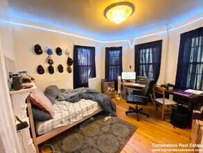 55 Hillside St, Unit #2 in Boston, MA - Building Photo - Building Photo