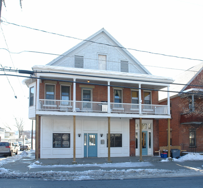 77-79 Viall Ave in Mechanicville, NY - Building Photo - Building Photo