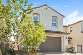 377 Badinerie St in Henderson, NV - Foto de edificio - Building Photo