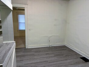 40 S Chester Ave in Indianapolis, IN - Building Photo - Building Photo