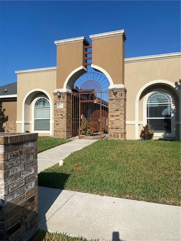 property at 4701 N Cypress St