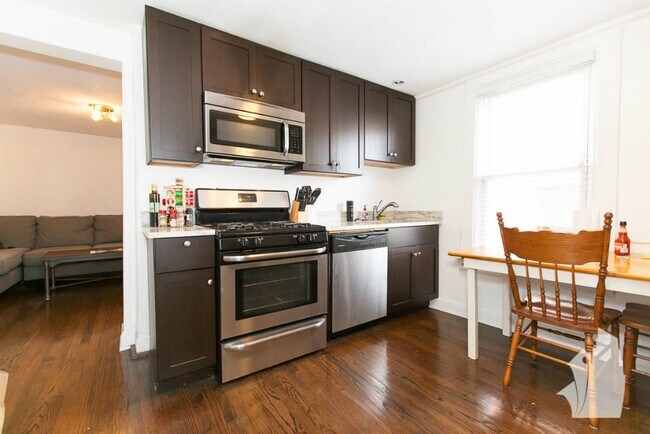 1629 W Huron St, Unit 1R
