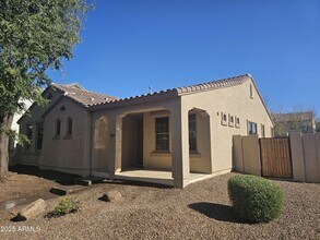 1867 S Seton Ave in Gilbert, AZ - Building Photo - Building Photo