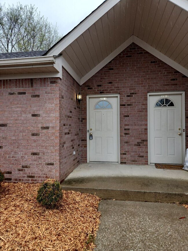 306 Oliver St in Corydon, IN - Building Photo - Building Photo