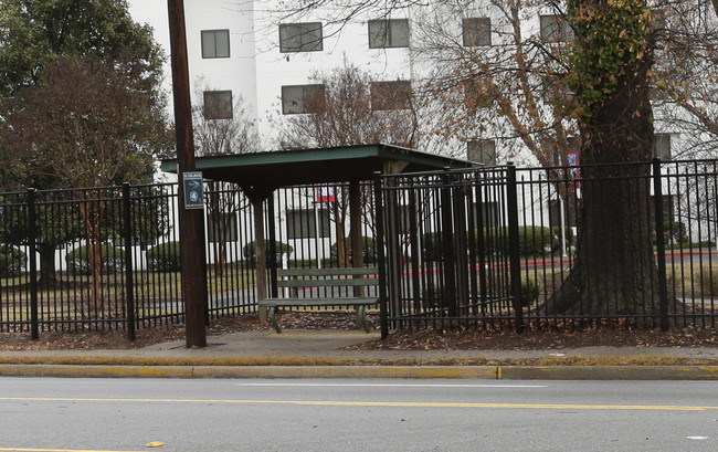 Heritage Court in Spartanburg, SC - Foto de edificio - Building Photo