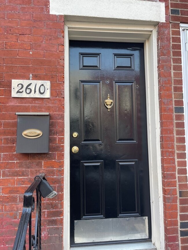2610 E Madison St in Philadelphia, PA - Building Photo - Building Photo
