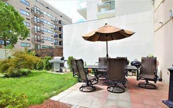 110 4th Ave in Brooklyn, NY - Building Photo - Building Photo