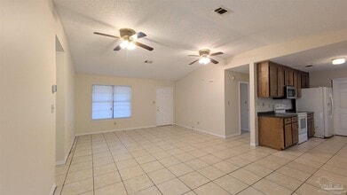 1485 Pine Ln Dr in Cantonment, FL - Building Photo - Building Photo