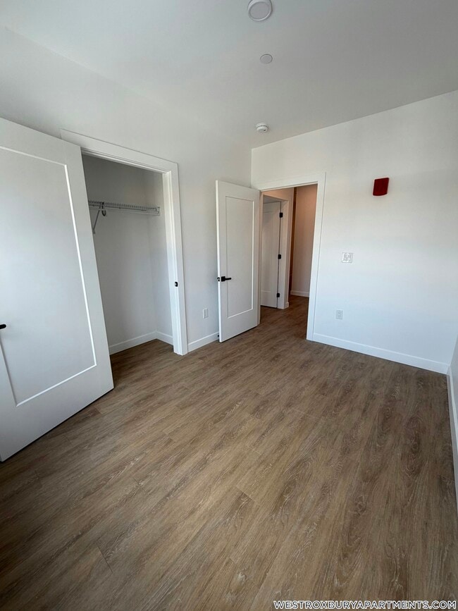 199 Gardner St in Boston, MA - Foto de edificio - Building Photo