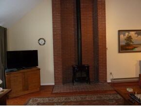 42 Pleasant Dr in Grantham, NH - Building Photo - Building Photo