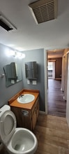 9210 N Connechusett Rd in Tampa, FL - Building Photo - Building Photo