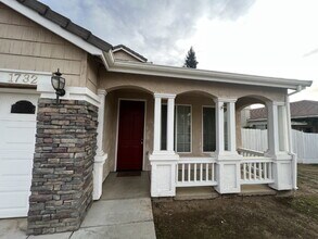 1732 Presidio Ct in Merced, CA - Building Photo - Building Photo