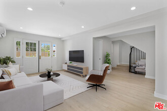2336 Loma Vista Pl in Los Angeles, CA - Building Photo - Building Photo