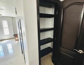 1204 W Fig Ave in Pharr, TX - Building Photo - Building Photo