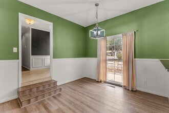 2509 Wooded Acres Dr in Waco, TX - Building Photo - Building Photo