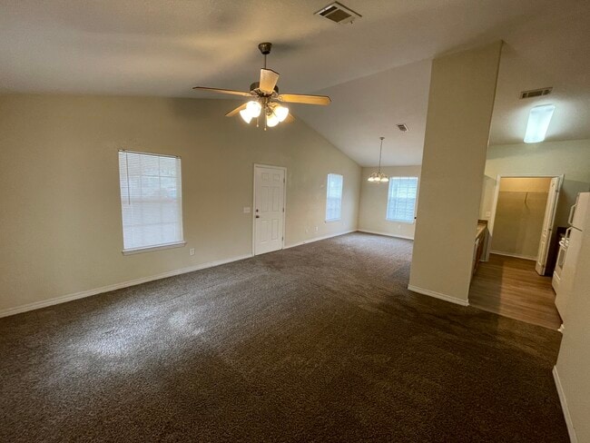5200 Arrowhead Rd in Pensacola, FL - Building Photo - Building Photo
