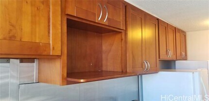 1556 Piikoi St in Honolulu, HI - Building Photo - Building Photo