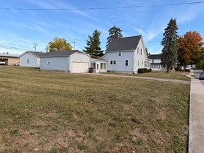 118 E Jefferson St in Bluffton, OH - Building Photo - Building Photo